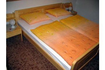 Slovenija Privát Ukanc, Eksterier